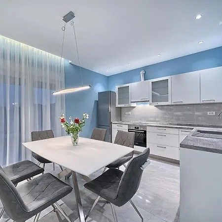 Trogirski Dvori Hotel 3*