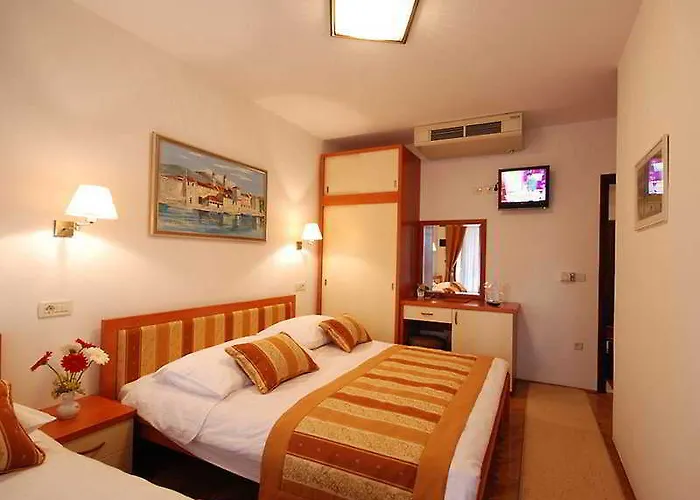 Trogirski Dvori Hotel 3*