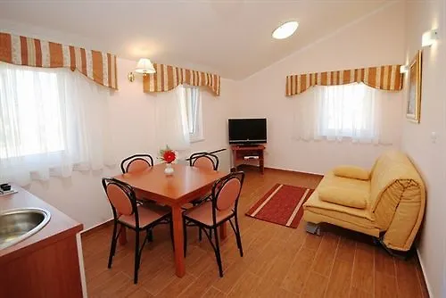 Trogirski Dvori Hotel 3*