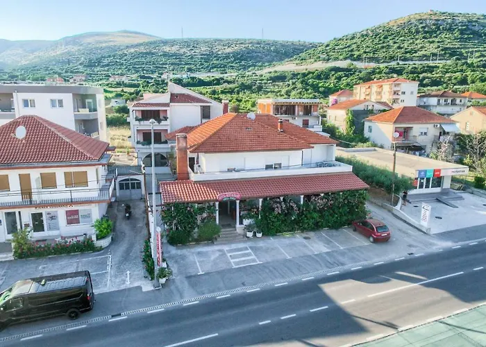 Trogirski Dvori Hotel