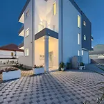 Trogirski Dvori Отель 3*