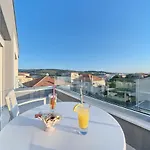 Trogirski Dvori Отель Трогир