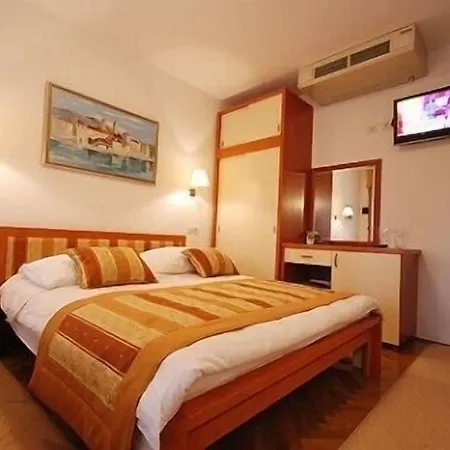 Hotell Trogirski Dvori Trogir