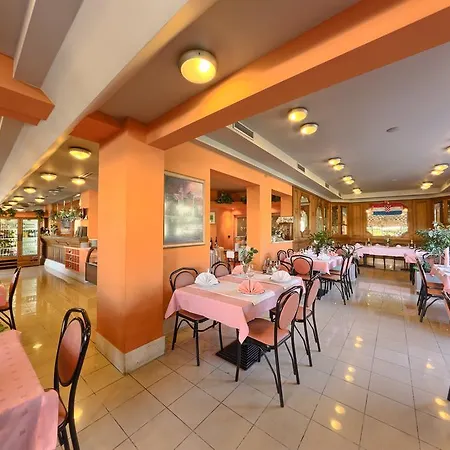 Hotell Trogirski Dvori Trogir