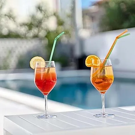 特洛吉尔多瑞酒店 酒店
