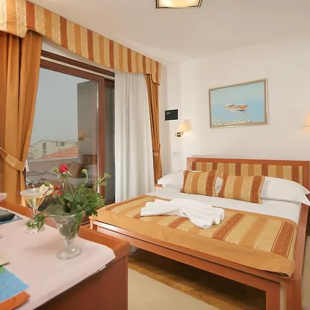 Trogirski Dvori Hotell 3*