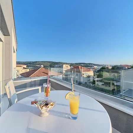 Trogirski Dvori Hotell Trogir