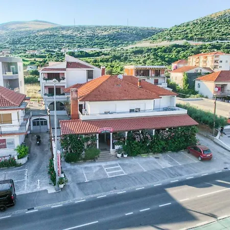 Trogirski Dvori Hotell